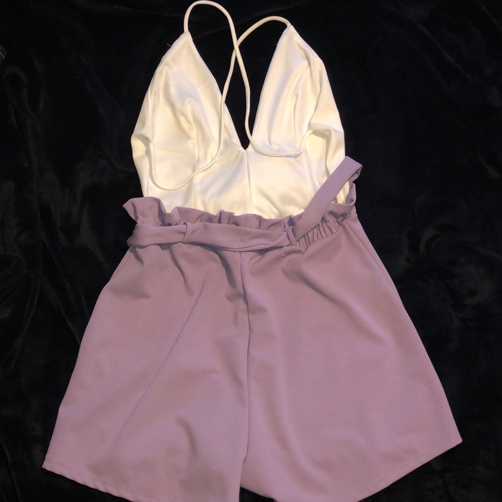 Cute Romper! - Picture 3 of 3